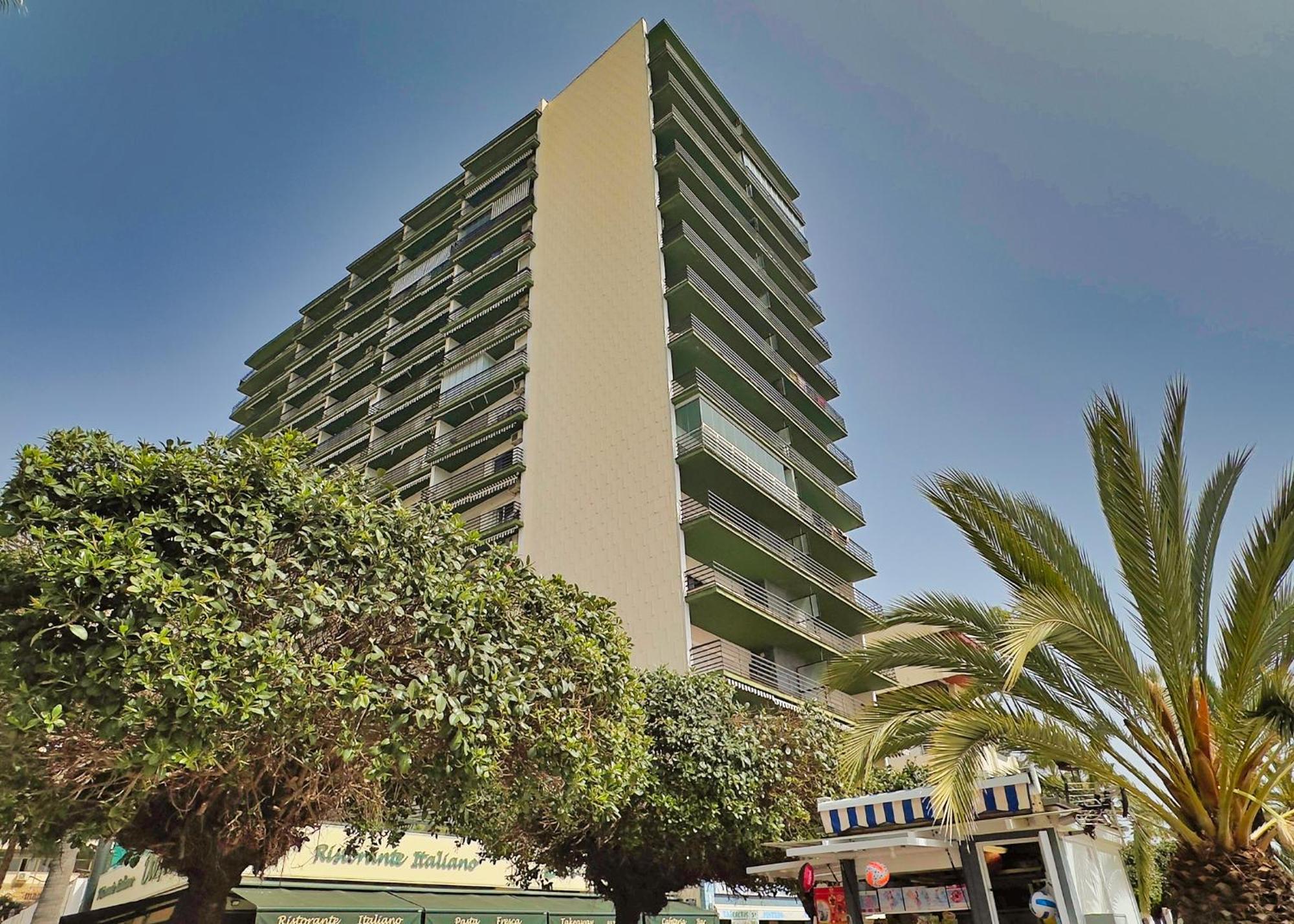 Mediterraneo 508. Fantastic Studio On The Beachfront With Sea Views. Marbellac Extérieur photo